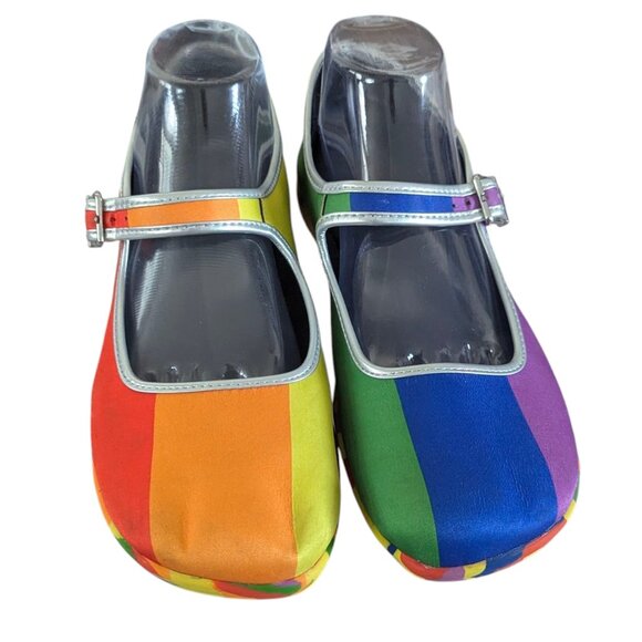🌈 Hot Chocolate Design - Rainbow Colorful Sandals - Rubber Soles - Size 40 🌈 - Picture 1 of 13